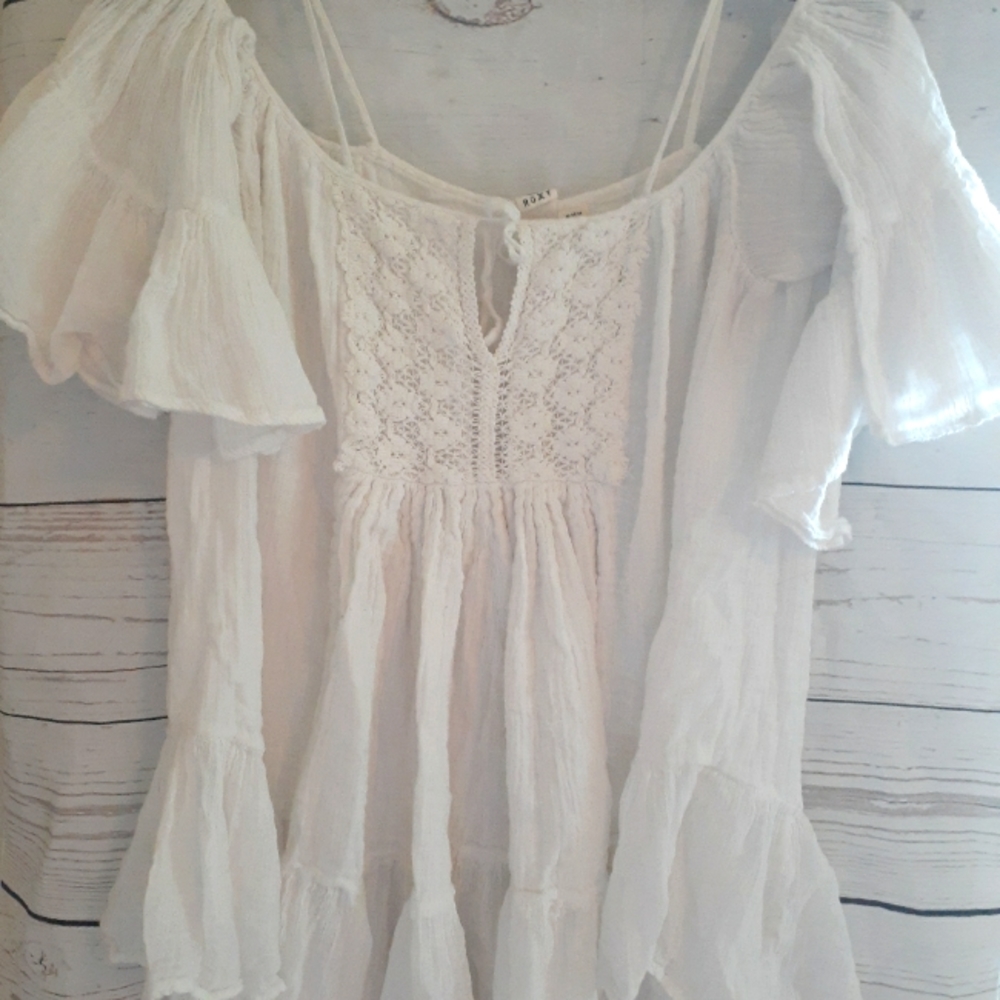 Roxy gauze flutter sleeve